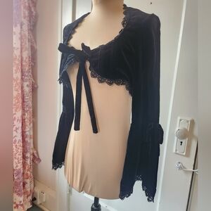 Victorian Maiden Velveteen Flare Sleeve Bolero Black Vintage Lolita EGL Y2K